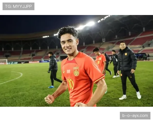 新赛季战火重燃！各路豪强阵容升级引球迷热盼