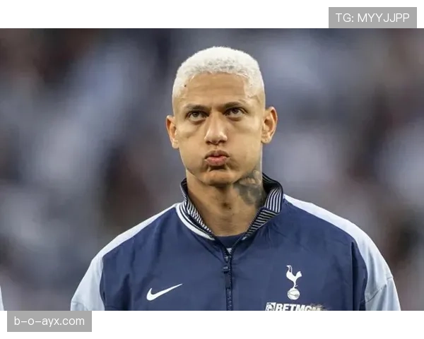 理查利森关键进球助热刺稳扎稳打，状态火热推动球队持续前进