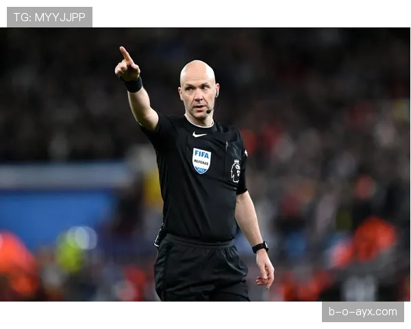 场外暴力行为为何仍会被红牌罚下?裁判判罚依据解析 场外暴力行为为何仍会被红牌罚下?裁判判罚依据解析